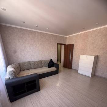 Сдается 1-комнатная квартира, 47 м²