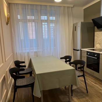 Сдается 1-комнатная квартира, 40,3 м²