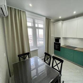 Сдается 1-комнатная квартира, 39 м²