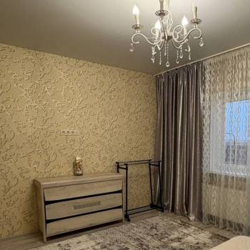 Сдается 1-комнатная квартира, 46 м²