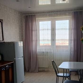 Сдается 1-комнатная квартира, 45 м²