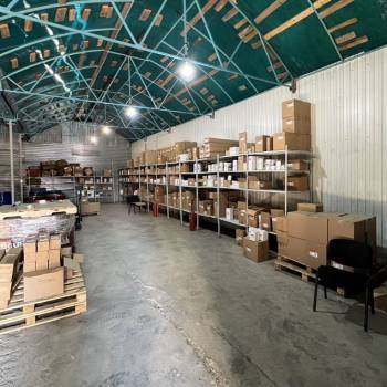 Сдается Нежилое помещение, 200 м²