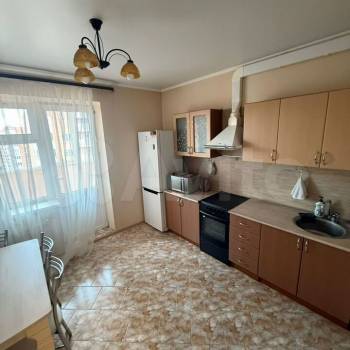 Сдается 1-комнатная квартира, 44 м²