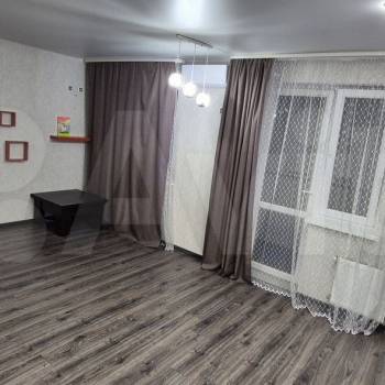 Продается 1-комнатная квартира, 30,5 м²