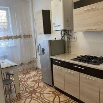 Продается 1-комнатная квартира, 27,4 м²