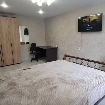 Сдается 1-комнатная квартира, 38 м²