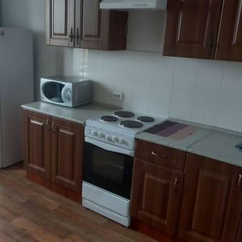 Сдается 1-комнатная квартира, 42 м²