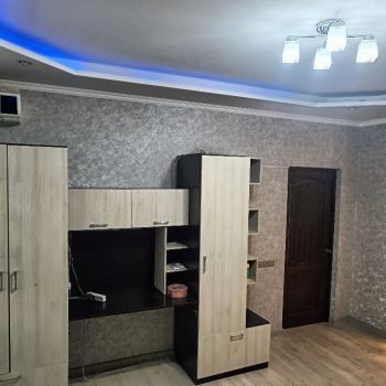 Сдается 1-комнатная квартира, 46 м²