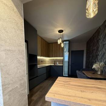 Сдается 1-комнатная квартира, 45 м²