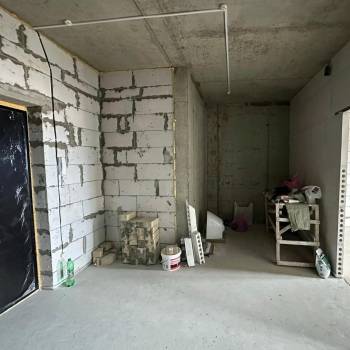 Продается 1-комнатная квартира, 55 м²