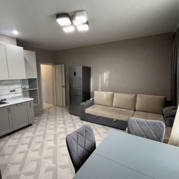 Сдается 1-комнатная квартира, 46 м²