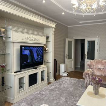 Продается 2-х комнатная квартира, 101,5 м²