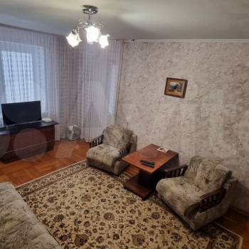 Сдается 1-комнатная квартира, 37 м²