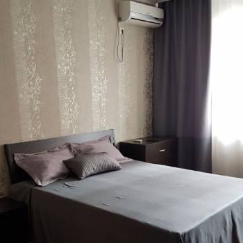 Сдается 2-х комнатная квартира, 75 м²