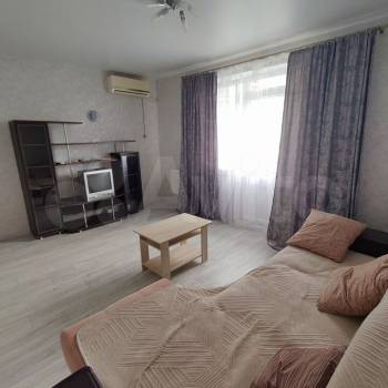 Сдается 2-х комнатная квартира, 61 м²