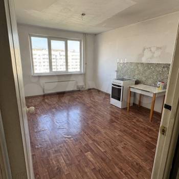 Сдается Многокомнатная квартира, 81,1 м²