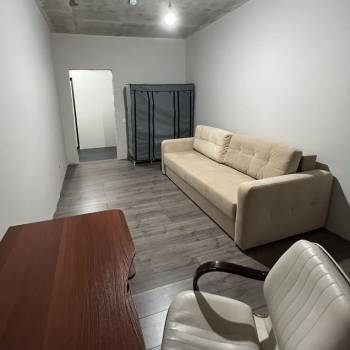 Сдается 1-комнатная квартира, 37 м²