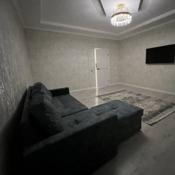 Сдается 2-х комнатная квартира, 75 м²