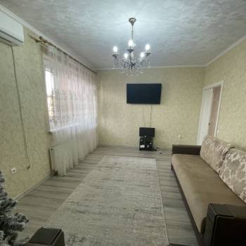 Сдается 2-х комнатная квартира, 60 м²