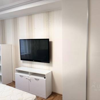 Сдается 2-х комнатная квартира, 65 м²