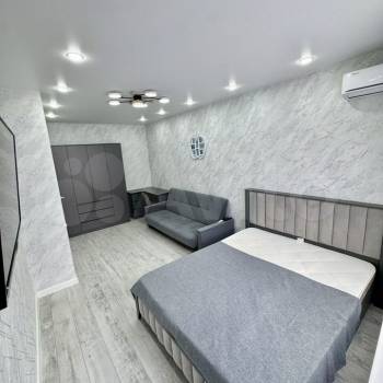 Продается 1-комнатная квартира, 38 м²