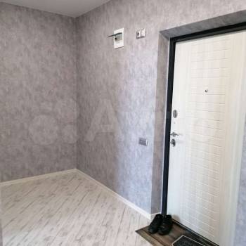 Продается 1-комнатная квартира, 43 м²