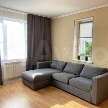 Сдается 1-комнатная квартира, 37,9 м²