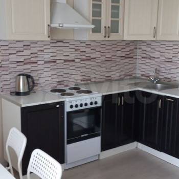 Продается 1-комнатная квартира, 44 м²