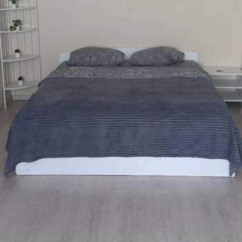 Продается 1-комнатная квартира, 44 м²