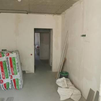 Продается 1-комнатная квартира, 64,5 м²