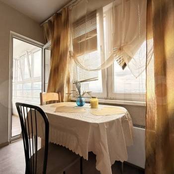 Продается 1-комнатная квартира, 35 м²