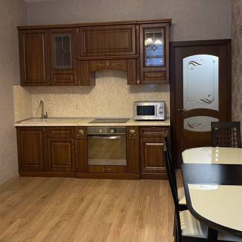 Сдается 1-комнатная квартира, 49,5 м²