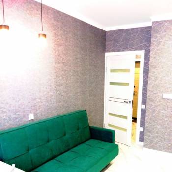 Продается 1-комнатная квартира, 37 м²