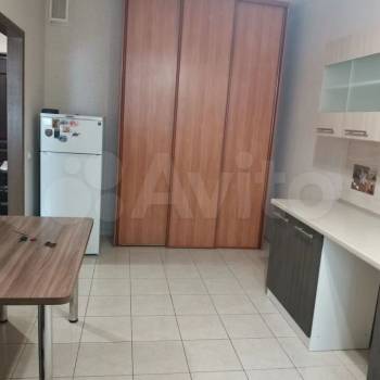 Сдается 1-комнатная квартира, 36,6 м²