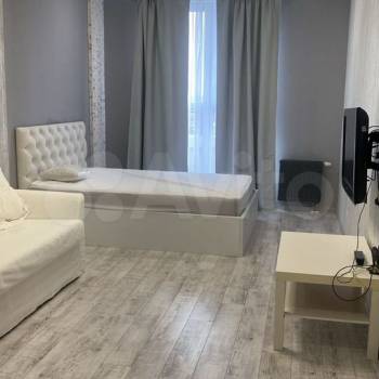 Сдается 1-комнатная квартира, 42 м²