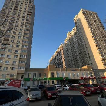 Продается 2-х комнатная квартира, 63 м²