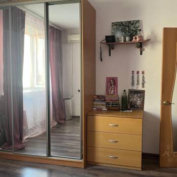 Сдается 1-комнатная квартира, 40 м²