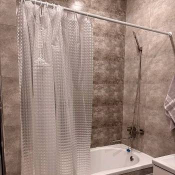 Сдается 2-х комнатная квартира, 75 м²