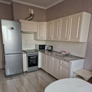 Сдается 1-комнатная квартира, 45 м²