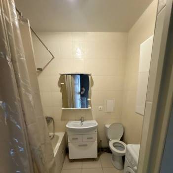 Сдается 1-комнатная квартира, 39 м²