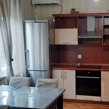 Сдается 2-х комнатная квартира, 67 м²