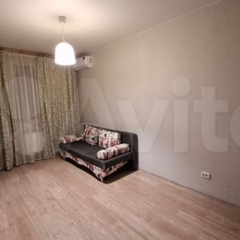 Сдается 1-комнатная квартира, 34 м²