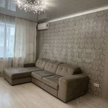 Сдается 1-комнатная квартира, 45 м²