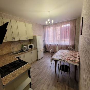 Сдается 1-комнатная квартира, 35 м²
