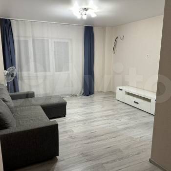 Сдается 1-комнатная квартира, 45 м²