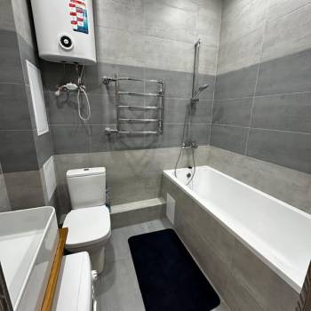 Продается 1-комнатная квартира, 34 м²