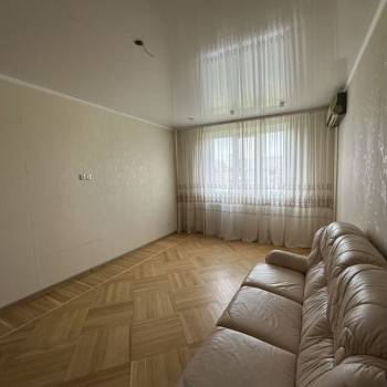 Продается Многокомнатная квартира, 96,4 м²