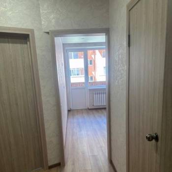 Продается 1-комнатная квартира, 32 м²