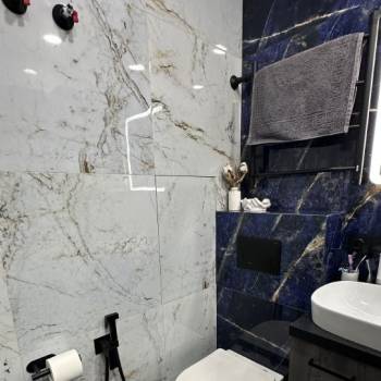 Продается 1-комнатная квартира, 42 м²