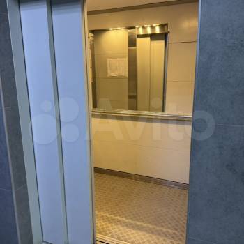 Продается 1-комнатная квартира, 40 м²